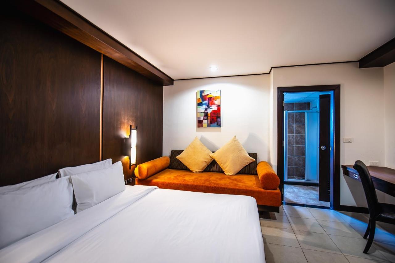 Ratana Hotel Chalong Rawai Exterior foto
