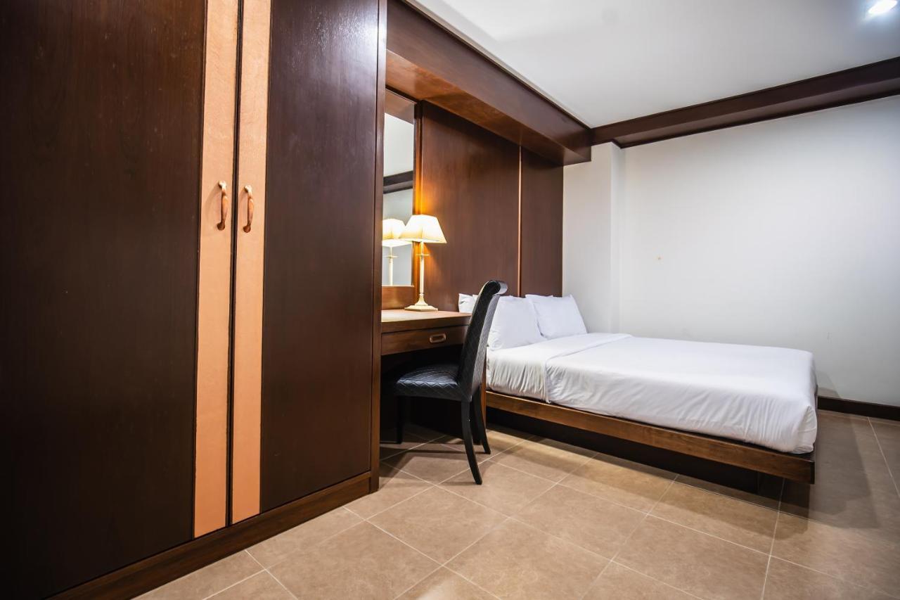 Ratana Hotel Chalong Rawai Exterior foto